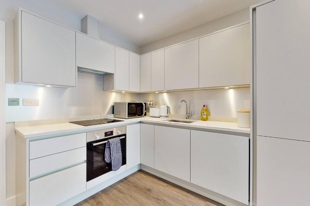 Elegant 2Bed Flat 10Min To Wimbledon Tennis Courts London Exterior photo